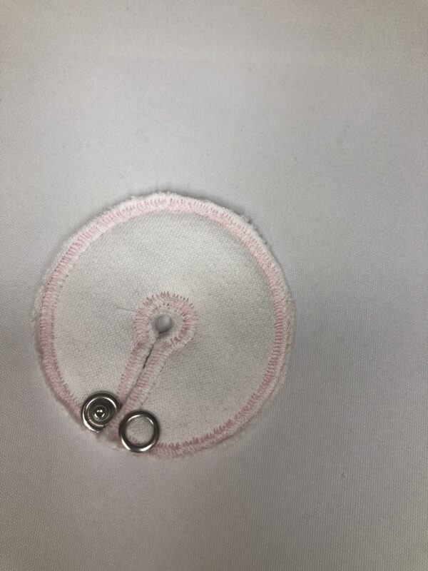 Sondepad sart Rosa med små prikker på - Image 2